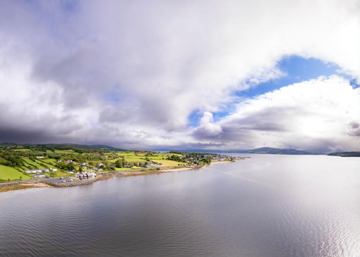 The Waters Edge Hotel Rathmullan Eksteriør billede