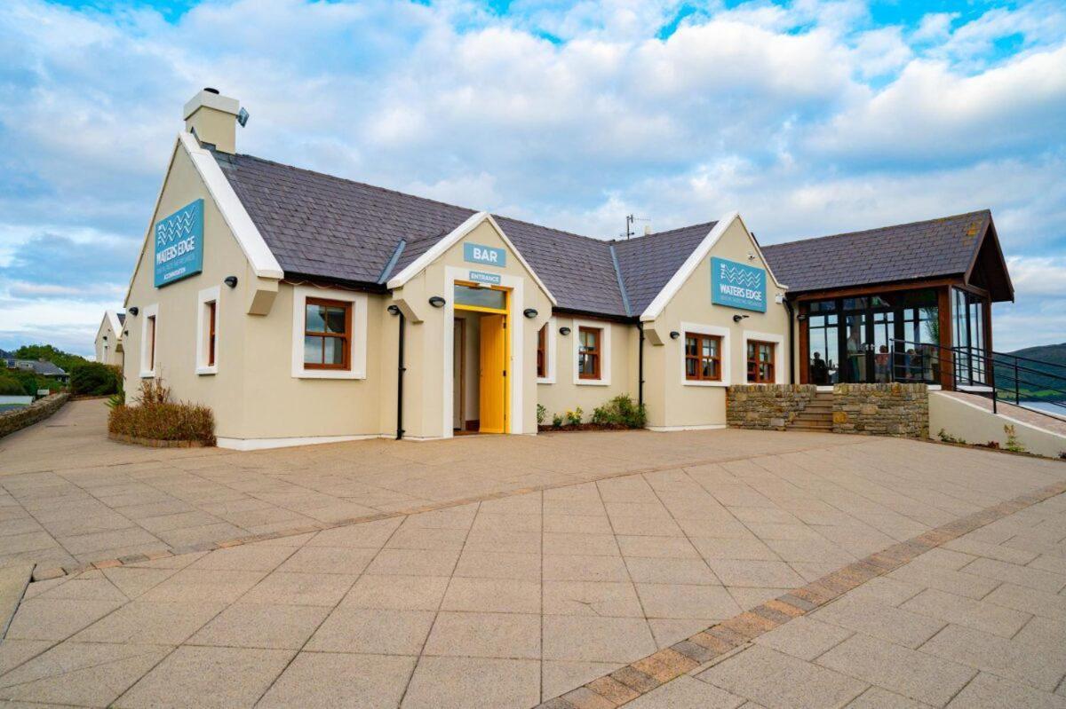 The Waters Edge Hotel Rathmullan Eksteriør billede
