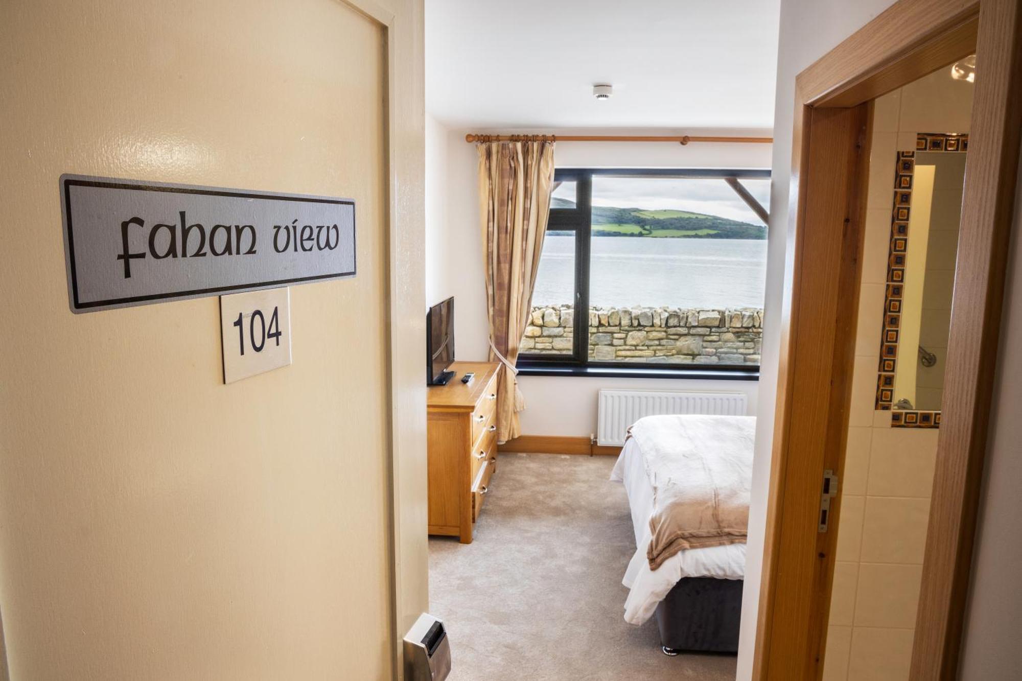 The Waters Edge Hotel Rathmullan Eksteriør billede