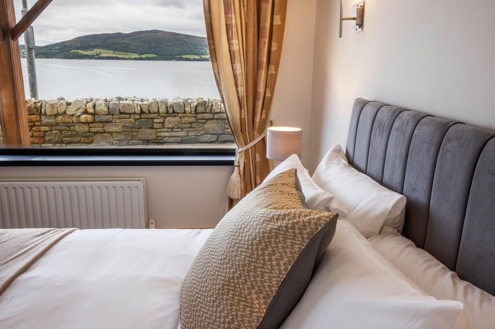 The Waters Edge Hotel Rathmullan Eksteriør billede