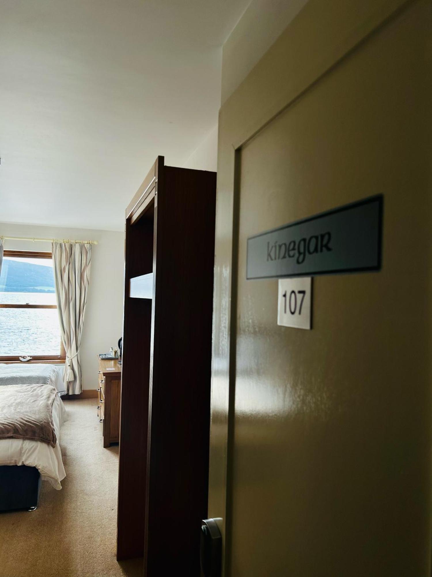 The Waters Edge Hotel Rathmullan Eksteriør billede